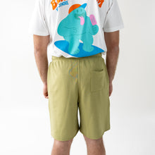 APM Olive Bermudas