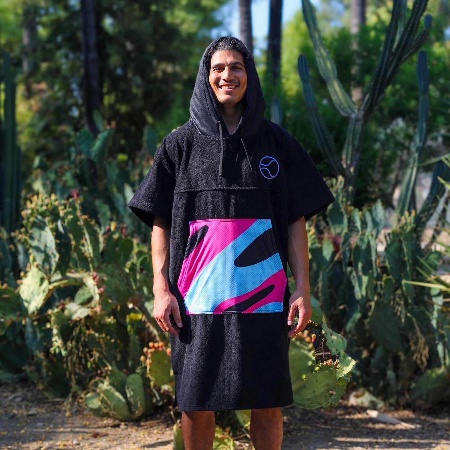 Gumball Liquid Dreams Black Poncho