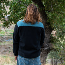 Black Arctic Sport Fleece